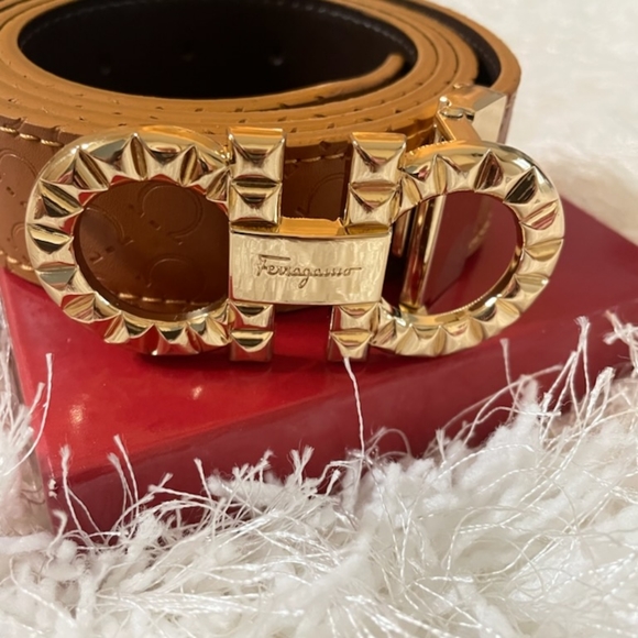 Women's Belt - Picture 4 of 4